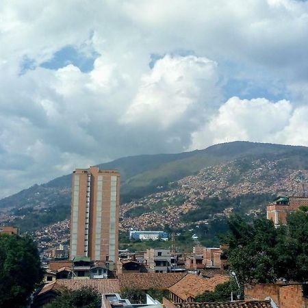 Habitacion Cerca Al Centro Medellín Buitenkant foto