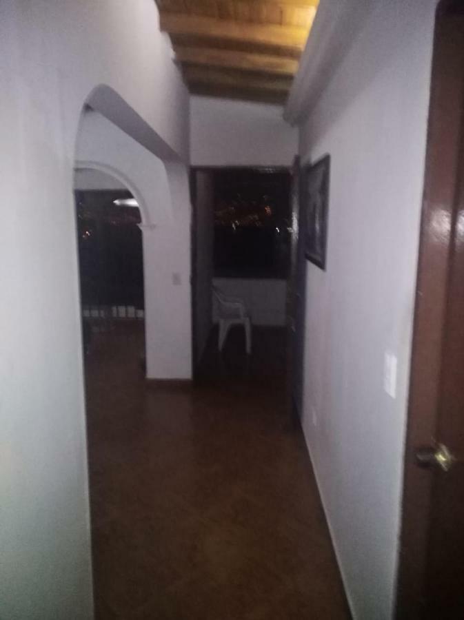 Habitacion Cerca Al Centro Medellín Buitenkant foto